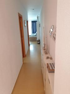 Televízia a/alebo spoločenská miestnosť v ubytovaní Apartamento Conil, perfecta ubicación