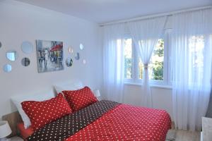 Un ou plusieurs lits dans un hébergement de l'établissement Apartment Lucijano Mostar