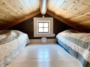 Postel nebo postele na pokoji v ubytování Sörbygården Bed & Breakfast