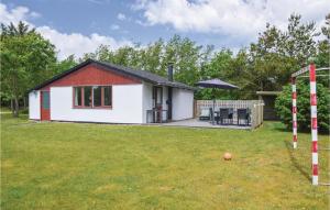 Κήπος έξω από το Holiday Home Oksbøl With Fireplace 02