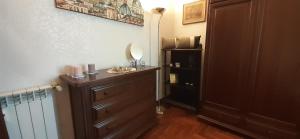 Kép Pini di Roma-New and cozy apt in Rome city center- Metro A "Re di Roma" szállásáról Rómában a galériában