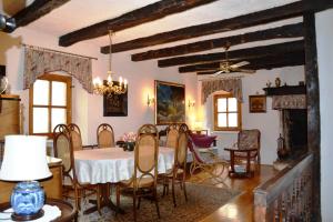 Restauracja lub miejsce do jedzenia w obiekcie Villa Antica