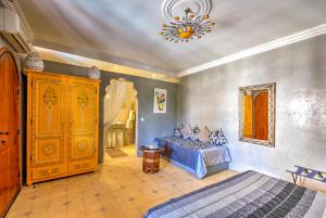 Riad Janoub客房内的一张或多张床位