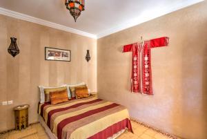 Riad Janoub客房内的一张或多张床位