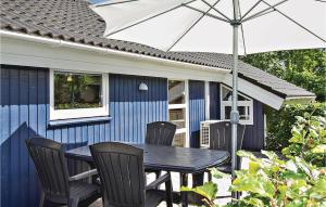 Zahrada ubytování Holiday Home Nøddehaven Oksbøl Iv