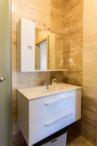 Et badeværelse på Villa Lovric + 29 billeder