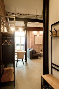 Postel nebo postele na pokoji v ubytování Apartamenty Folwark Boguszyn