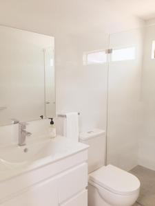 Nepean Shores by Gateway Lifestyle Holiday Parks的一间浴室