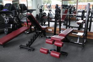 Fitness centrum a/nebo fitness zařízení v ubytování Royal Lotus View Resotel