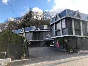 Budova, kde se hodinový hotel nachází