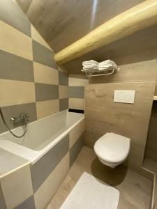 Gallery image of Le Strasbourg Hotel in Montpellier