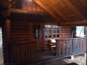 Fotografie z fotogalerie ubytování Käbi Holiday Homes v destinaci Ainja