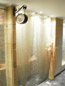 Ванная комната в Hotel Niki Piraeus