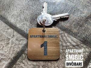 Certificato, attestato, insegna o altro documento esposto da Apartmani Smigic Divcibare