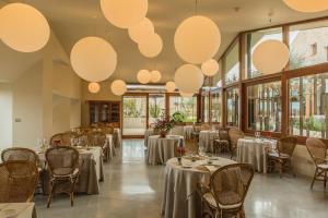 Restaurace v ubytování Hotel Mas Bosch 1526