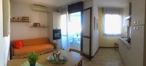 A television and/or entertainment centre at Condominio Monaco