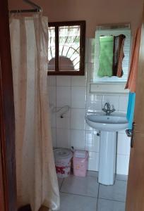 A bathroom at Busy Bee Apartments