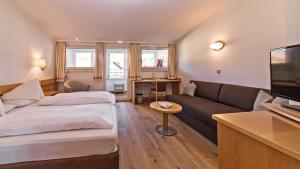 تلفاز و/أو أجهزة ترفيهية في Hotel Post - OlangCard included