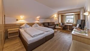 منطقة جلوس في Hotel Post - OlangCard included