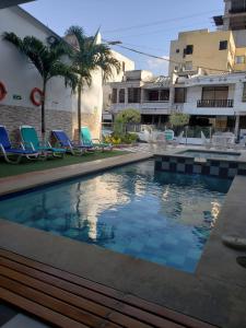 The swimming pool at or close to Hotel Rodadero Real