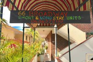 Galeriebild der Unterkunft B8 Crawley Apartment 1 BRM & Sleepout near UWA in Perth