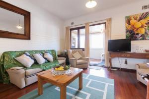 TV/Unterhaltungsangebot in der Unterkunft B8 Crawley Apartment 1 BRM & Sleepout near UWA