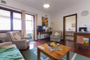 TV/Unterhaltungsangebot in der Unterkunft B8 Crawley Apartment 1 BRM & Sleepout near UWA