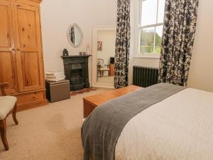 Gallery image of Fox Cottage in Carnforth