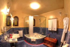 Koupelna v ubytování Riad El Amine Fès - Historic Hotels Worldwide