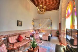 Posezení v ubytování Riad El Amine Fès - Historic Hotels Worldwide