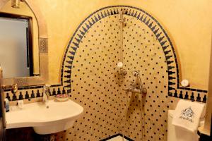 Koupelna v ubytování Riad El Amine Fès - Historic Hotels Worldwide