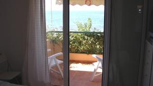 Gallery image of Blue Haven Maisonette, Nikiti #FeelsLikeHome in Skála Nikíta