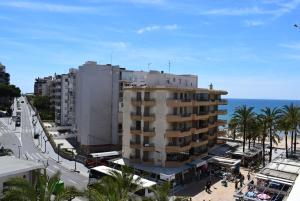 Gallery image of DIFFERENTFLATS Santa Rosa in Salou