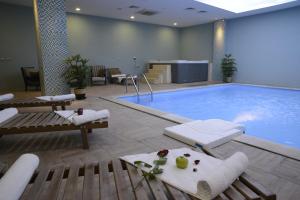 Classy Hotel Erbil 내부 또는 인근 수영장