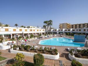 Bazén v ubytovaní Holiday Home Maspalomas near Beach & Golf alebo v jeho blízkosti