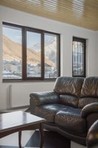 Area soggiorno di Hotel panorama svaneti