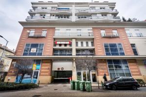 Budova, v ktorej sa apartmán nachádza
