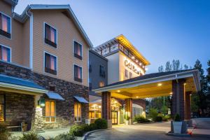 a rendering of the front of a hotel at Gold Miners Inn Grass Valley, Ascend Hotel Collection in Grass Valley