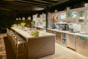 Restavracija oz. druge možnosti za prehrano v nastanitvi Finch Bay Galapagos Hotel