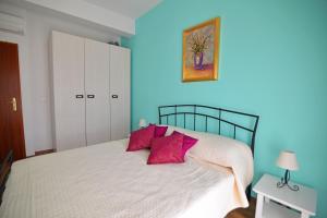 Posteľ alebo postele v izbe v ubytovaní Sibenik Modern Apartment