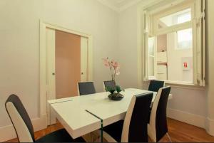 Billede fra billedgalleriet på Charm Homes Lisbon Historic Balcony & Art i Lissabon