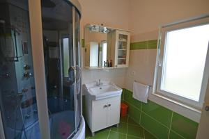Kúpeľňa v ubytovaní Sibenik Modern Apartment