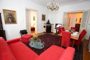 Televízia a/alebo spoločenská miestnosť v ubytovaní Mozart Apartments - Rögergasse