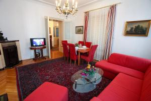 Televízia a/alebo spoločenská miestnosť v ubytovaní Mozart Apartments - Rögergasse