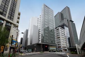 Otelden çekilmiş Tokyo şehrinin genel bir manzarası veya şehir manzarası