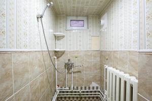 Un baño de Bukhara Star Guest House