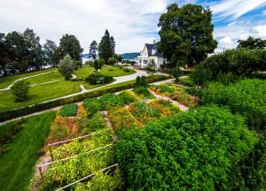Zahrada ubytování Thorbjørnrud Hotell