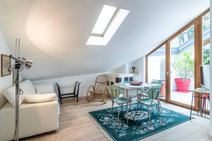 Posezení v ubytování Zweizimmer-Wohnung mit Schlossblick