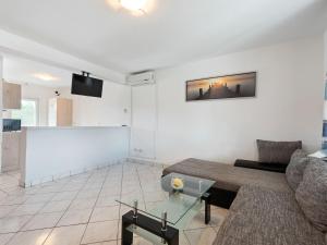 Fotografia z galérie ubytovania Quaint Apartment in Vir with Sea Beach Nearby vo Viry + 13 fotografií