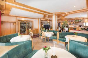 Posezení v ubytování Hotel Walserberg